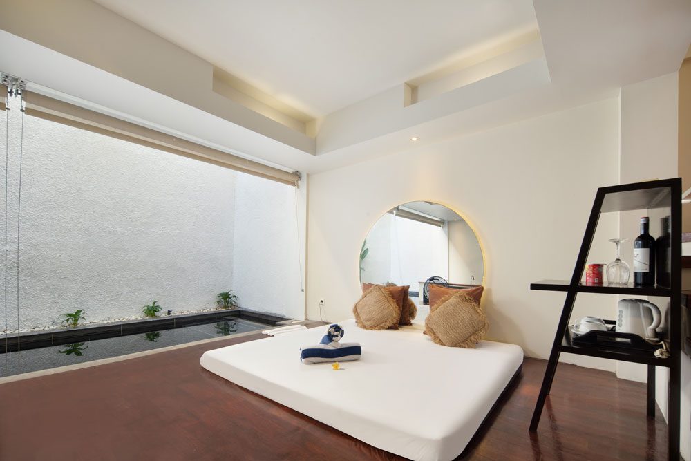 18 Suite Mars Kuta
